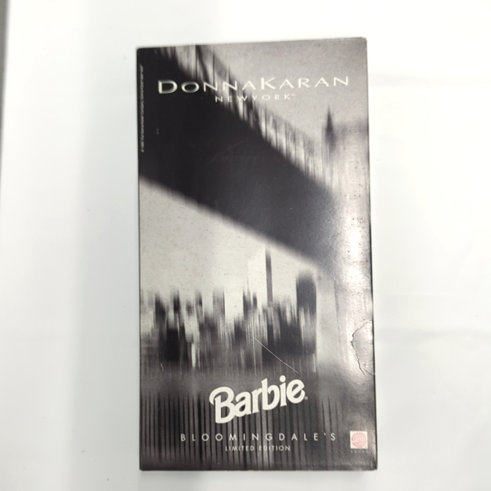 B001- 1995 Bloomingdales Barbie